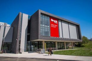 idc Đại học Brock University