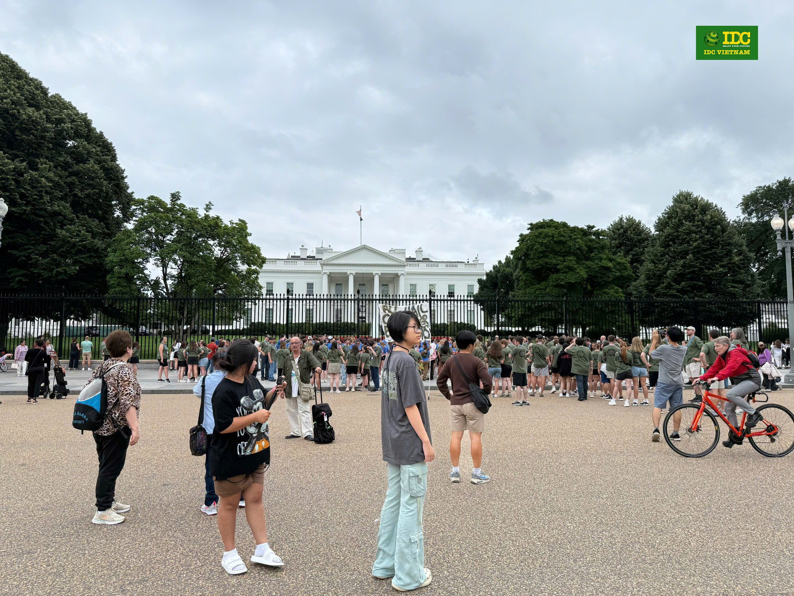 z6716582329160 ada73c6a457cb95fac8f274c1e083ffe