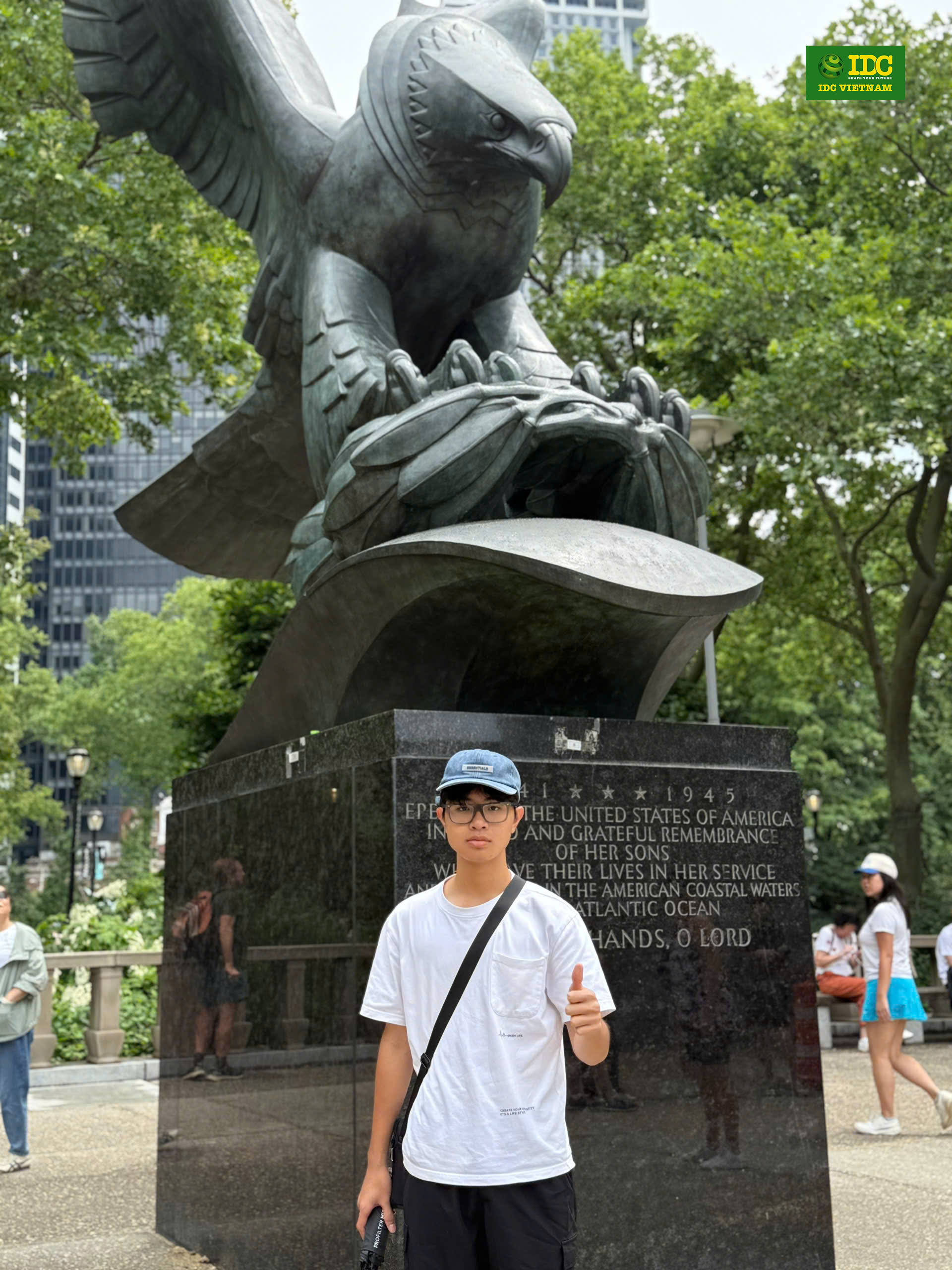 SUMMER CAMP IDC – TỪ THỦ ĐÔ WASHINGTON ĐẾN ÁNH ĐÈN RỰC RỠ NEW YORK 28 z6732548775312 3432d0de22345103fc7177bf167a2861