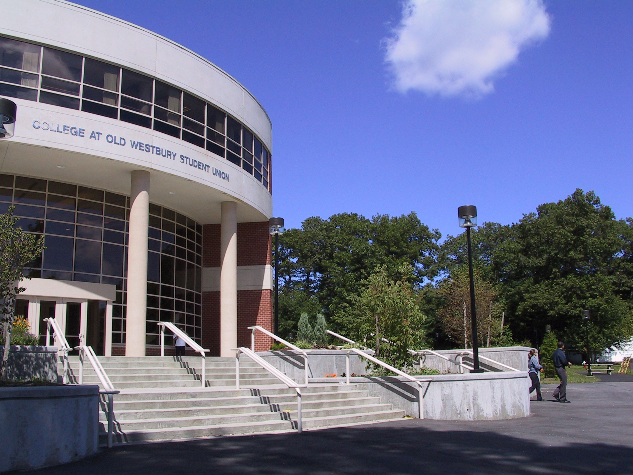 SUNY College at Old Westbury Student Union_18